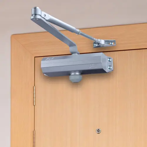 Door closer system for smooth and controlled automatic door closing in commercial and residential buildings